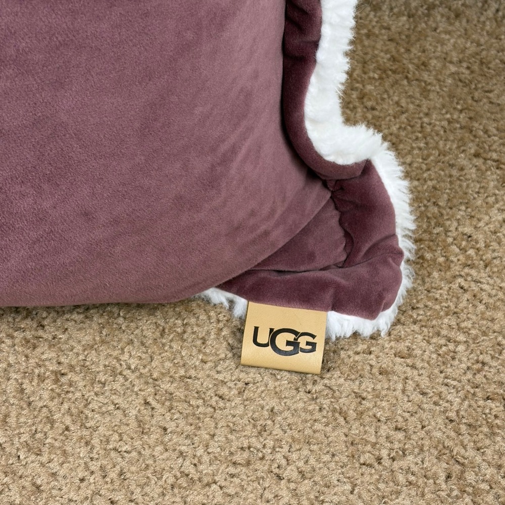 UGG Bliss Sherpa Pillow Dusty Rose Square Throw Pillow Feather Down 20in - Picture 3 of 7